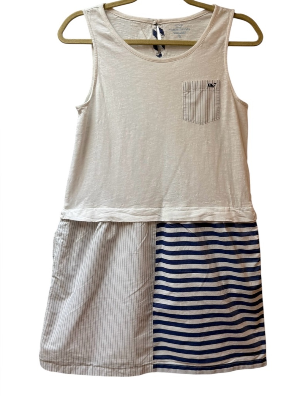 Vineyard Vines Girls Dress Sleeveless White Blue Stripe 
Size: XL (16)